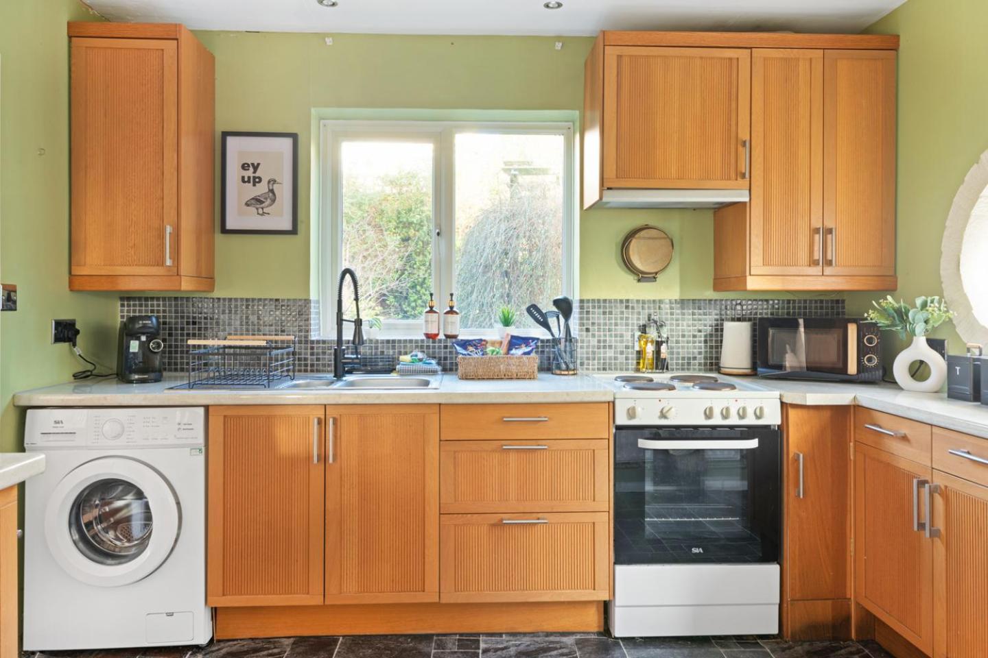 3 Bedroom House - Well Presented - Spacious - Flexible Check In - Free Parking ノッティンガム エクステリア 写真